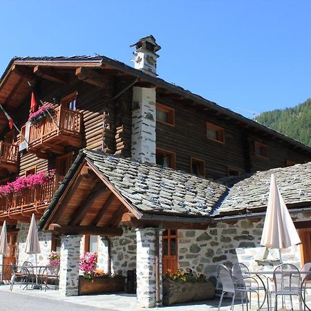 Hotel Petit Tournalin Камполук Экстерьер фото
